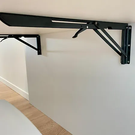 Cozy Modern With Pool Access Apartman *