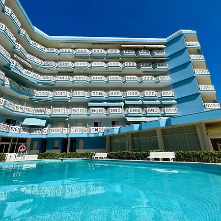 Cozy Modern With Pool Access * Porto Santa Margherita di Caorle